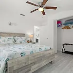 The Good Vibes Only Cottage